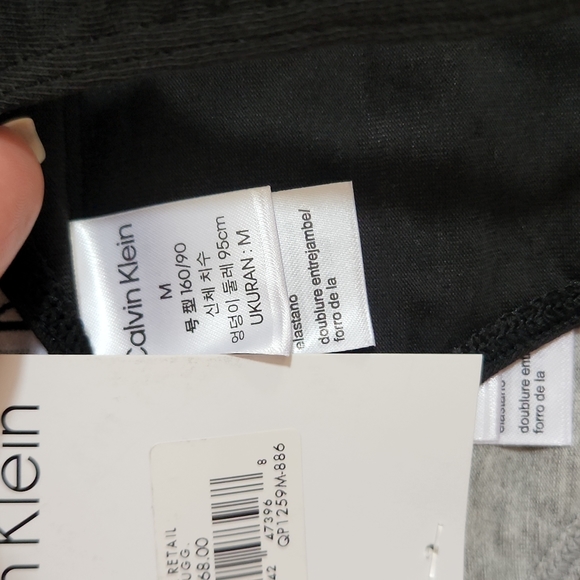 NWT Calvin Klen thong 3 pack M - Picture 7 of 11